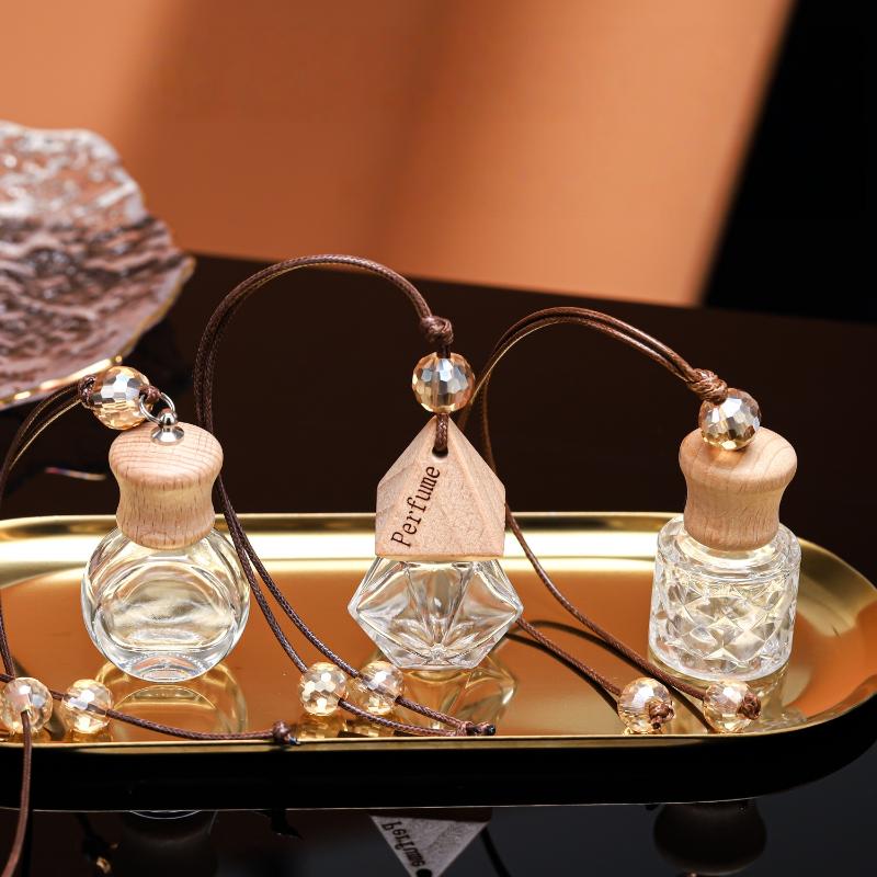 Autohangende parfumfles 1 stuk - Perfume Fragrance World recensie en prijs